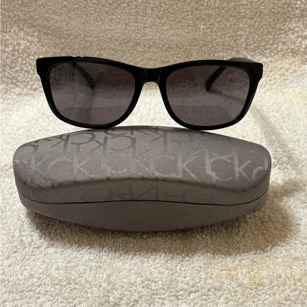 Calvin Klein Black Sunglasses with Gray Case